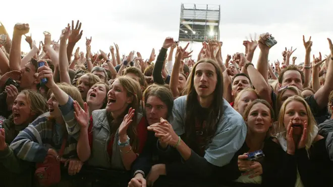 Remaja laki-laki di Amerika Serikat semakin jarang berhubungan seksual, menurut jajak pendapat terkini.