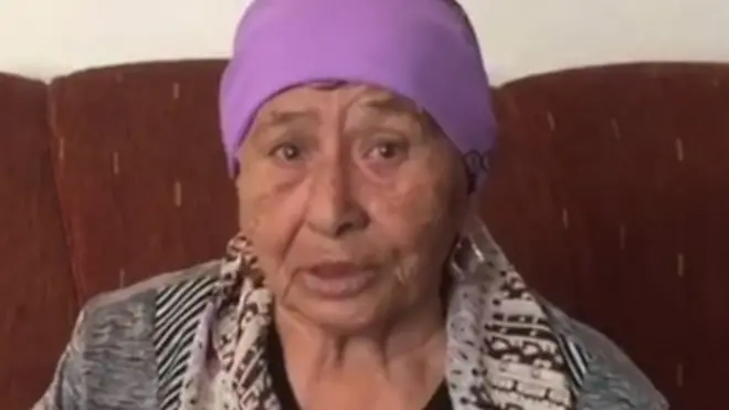 Kazakistan rapçi büyükanne