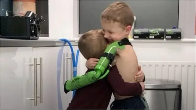 జాకబ్, సోదరుడు