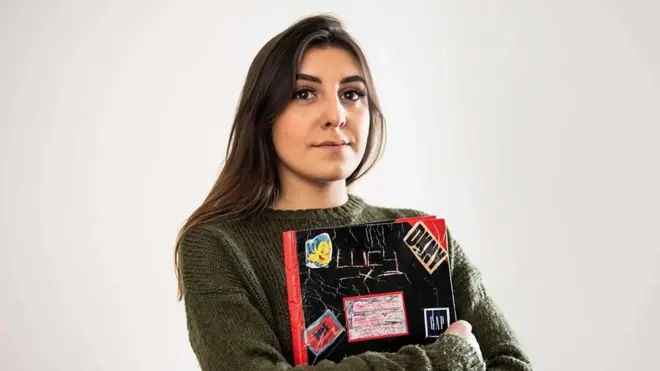 'මම ඉපදුණේ ස්ත්‍රී දූෂණයකින් - ඒත් ඒකෙන් මාව මනින්න මම ඉඩ දෙන්නේ නෑ'