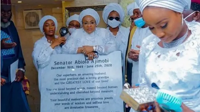 Florence ajimọbi pẹlu awọn oloogbe Abiọla Ajibi