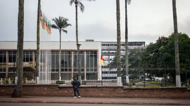 Cameroon parliament get two houses; di national assembly and senate