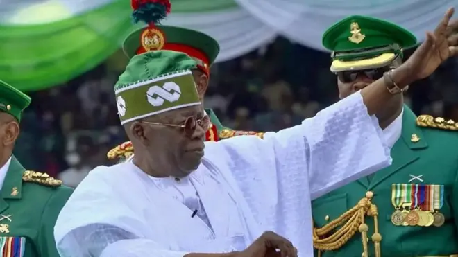 Bw Tinubu alikuwa ameelezea wasiwasi wake kuhusu mapinduzi ya Burkina Faso, Mali na Guinea alipochukua kiti cha urais wa Nigeria mwezi Mei