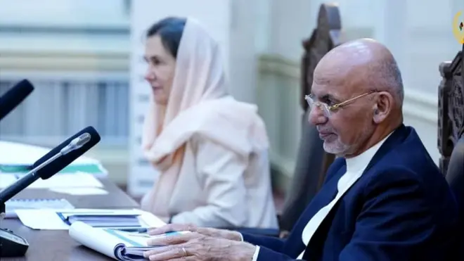 محمد اشرف غنی در نشست جوانان در کابل