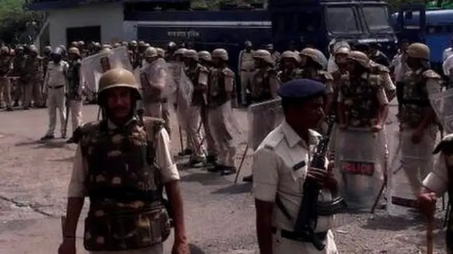 पुलिसकर्मी