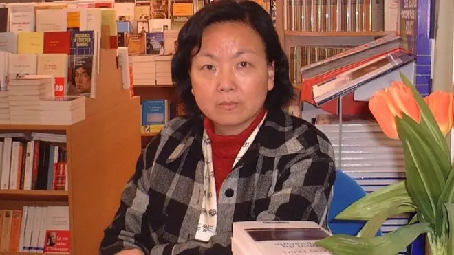 फांग फांग को अपने लेखन के लिए कई सम्मान मिल चुके हैं.