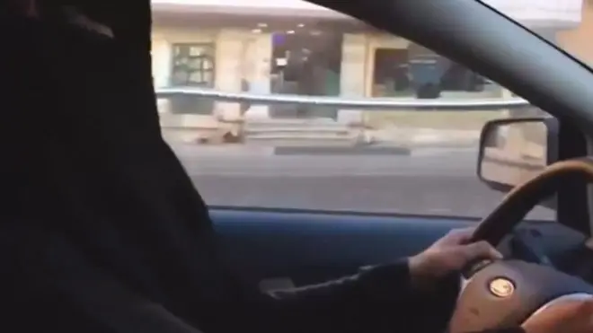 жінка за кермом у Саудівській Аравії