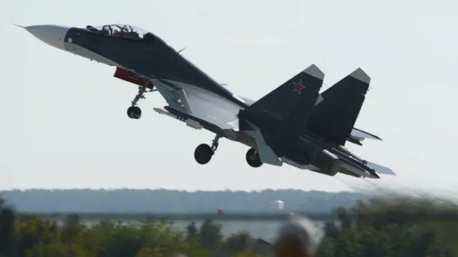 Літак Су-30СМ