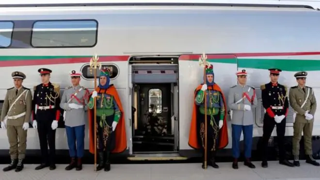 ስነስርዓት ምረቓ፡ እቲ ዝቐልጠፈ ባቡር