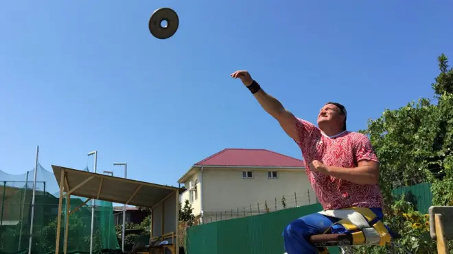 Паралимпийцы сборной России продолжают тренировки и надеются, что их все же допустят до Игр в Рио