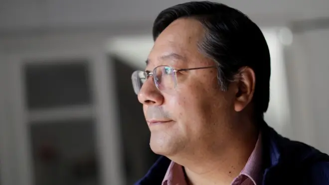 Luis Arce, do partido Movimento ao Socialismo (MAS), venceu as eleições na Bolívia com 55,1% dos votos