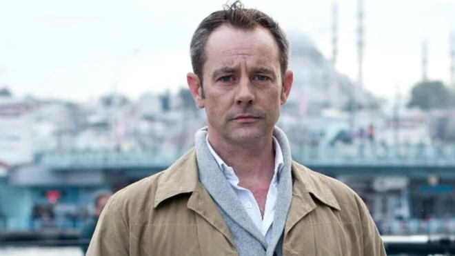 حصل لو ميجورير على رتبة الإمبراطورية البريطانية من الملكة إليزابيث عن خدماته في مساعدة جماعة الخوذ البيضاء وحماية المدنيين في سوريا