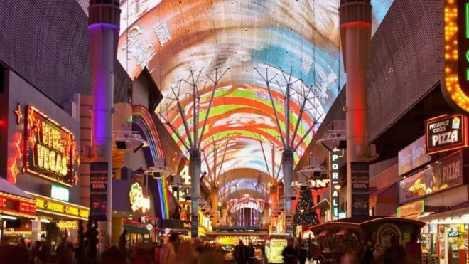 如果是你，你怎麼向盲人描述東京這一幕夜景呢？