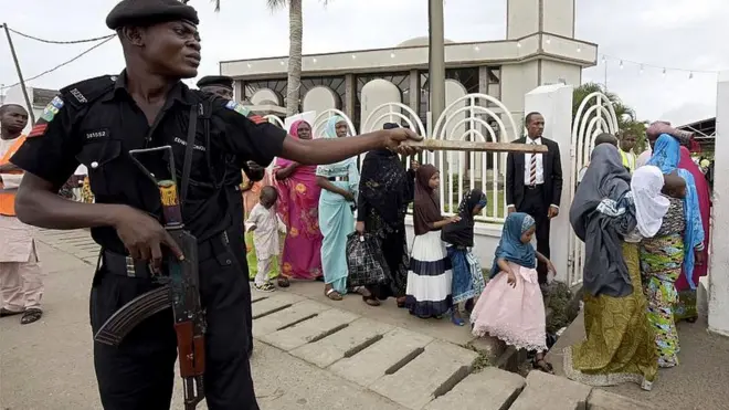 Igbakeji aarẹ, Yemi Osinbajo sọrọ lori anfaani ọlọpaa ipinlẹ kọọkan