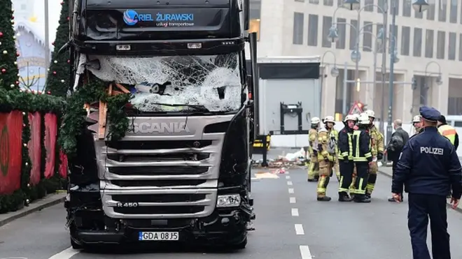 ارتفاع حصيلة قتلى عملية الدهس في برلين إلى 12 شخصا