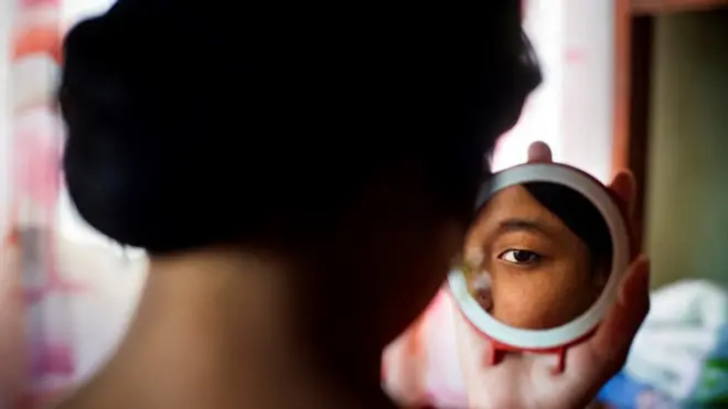 મહિલાની પ્રતીકાત્મક તસવીર