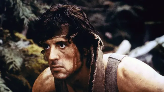 Джон Рэмбо в исполнении Сталлоне впервые появился на экране в 1982 году