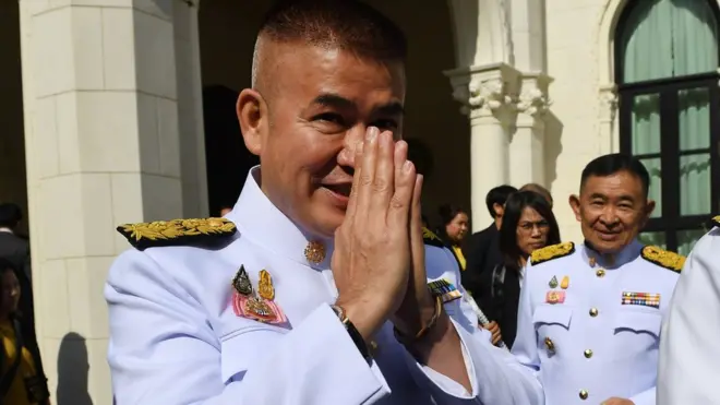 ร.อ.ธรรมนัส พรหมเผ่า