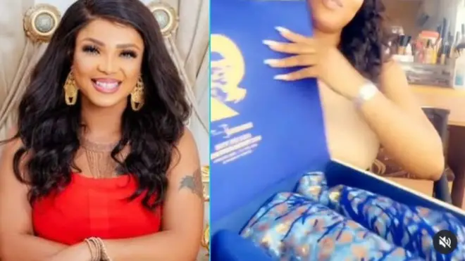 Iyabo Ojo ati apo paali iwe apejẹ sibi ayẹyẹ iranti ọdun kan mama rẹ