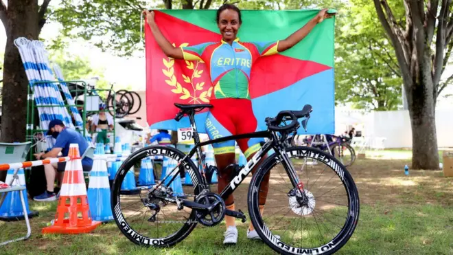 ሞሳና ደበሳይ