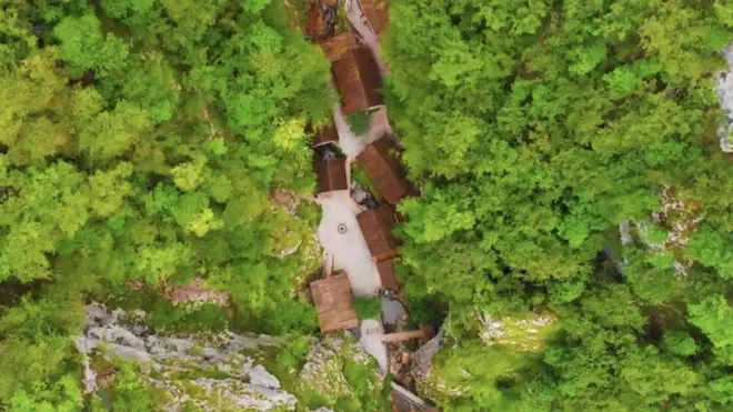 Snimak bolnica Franja iz drona