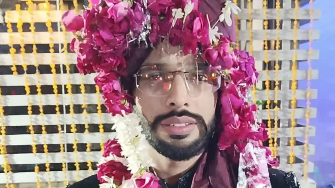 ڈکیتی کی جس واردات میں شاہ رخ خان کا قتل ہوا اس سے ایک ہی دن پہلے ان کا ولیمہ ہوا تھا