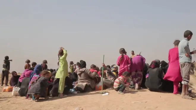 گفتگو با تعدادی از فراریان موصل