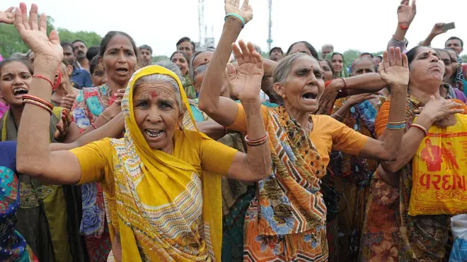 ગુજરાતમાં 2013માં જમીન બચાવવા માટે થયેલું આંદોલન