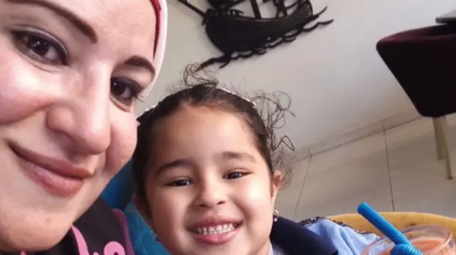 أقر حكم صدر عن المحكمة الإدارية العليا، التي تعد أحكامها نهائية وغير قابلة للطعن، بأحقية زوجة في استخراج شهادة ميلاد لمولودها دون حضور الزوج.