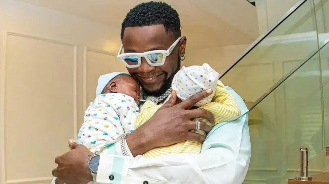 Kizz Daniels: Oluwatobiloba Daniel Anidugbe reveal how e born triplets but one die