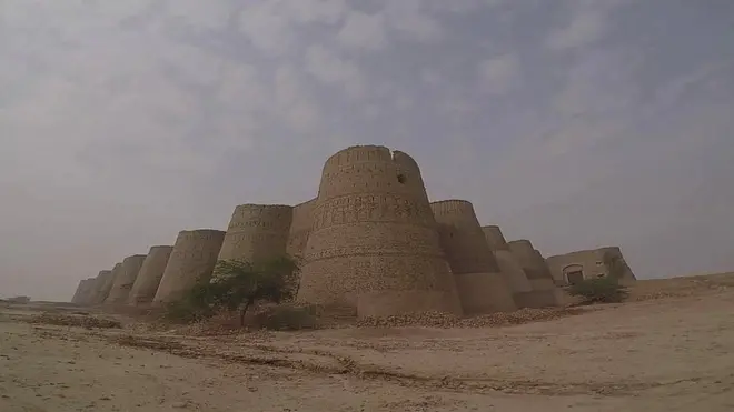 قلعہ ڈیراور