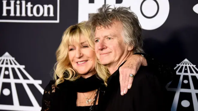 Christine McVie and Neil Finn of Fleetwood Mac attend the 2019 Rock & Roll Hall Of Fame ceremony