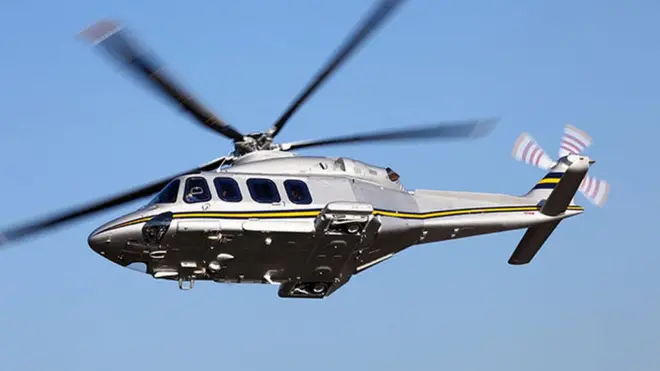 آگسٹا ویسٹ لینڈ کمپنی کا اے ڈبلیو 139 ہیلی کاپٹر وزیر اعظم عمران خان کے زیر استعمال ہے