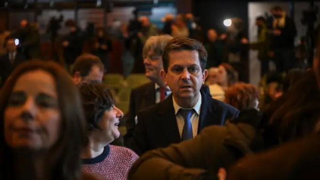 الطبيب النفسي المختص بعلاج الأطفال بيدرو ستريشت