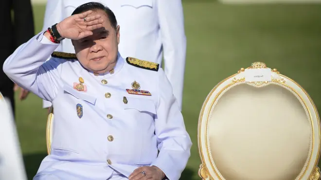 บิ๊กป้อม