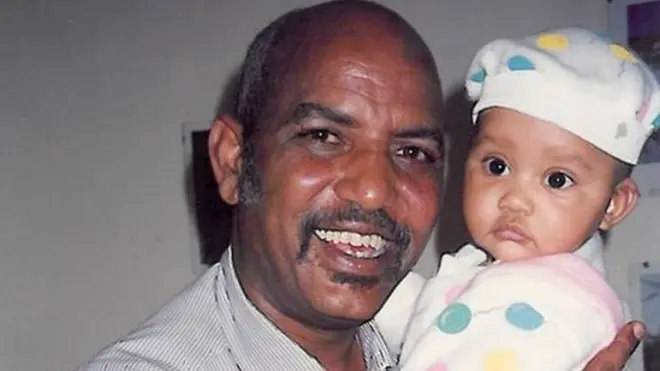 Abbee Siyyuum abbaa ishee waliin