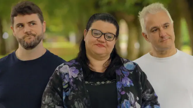 Африканың жүрегінен алынған жалаңаш фотолар көрсетіледі