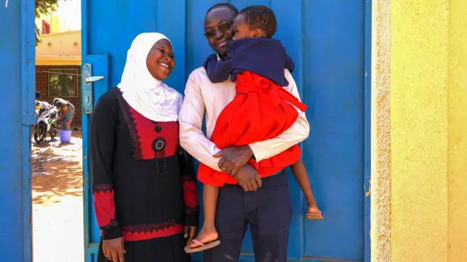 አይሪስና ቤተሰቧ