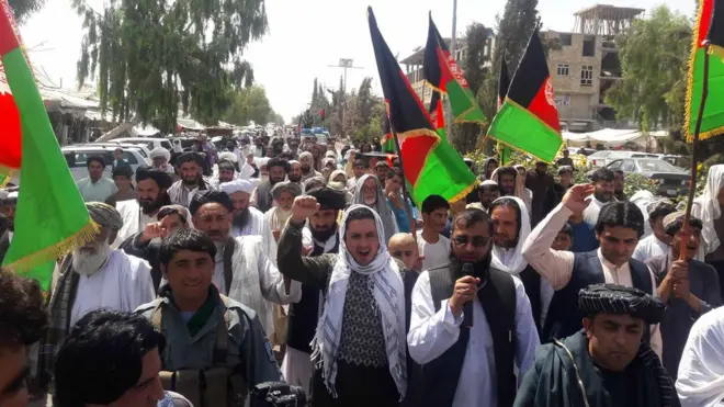 د لاریون په پای کې پنځه ماده ییز پرېکړه لیک ولوستل شو.