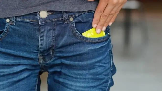 男子