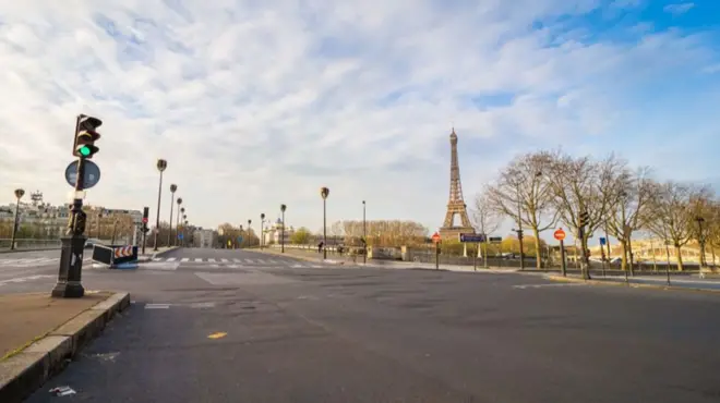 Cities around the world have been deserted as people stay indoors due to coronavirus lockdowns.