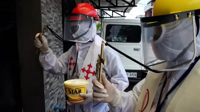 korona virus crkva egzorcizam