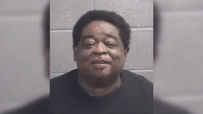 Karsit Keet Bankston erga to'annoo jala oolfamanii booda