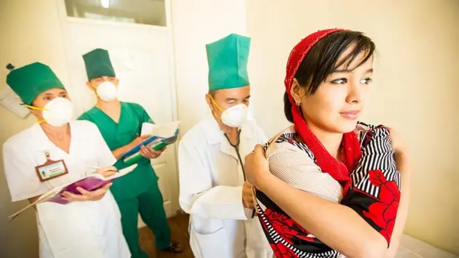 Вазирнинг айтишича, хорижда ишлаётган шифокорларни рағбатлантириш учун турли имтиёзлар ишлаб чиқилади