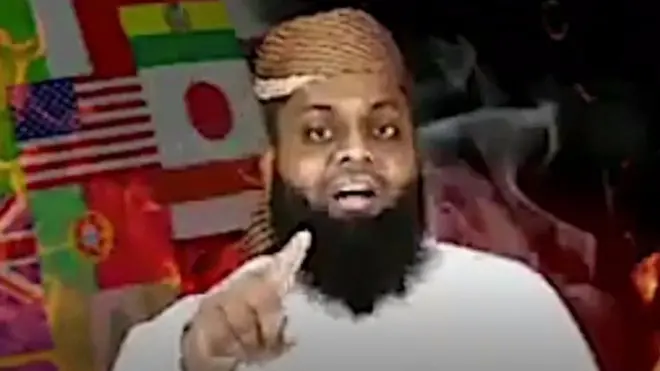 Zahran Hashim berasal dari daerah pesisir Kattankudy, Sri Lanka.