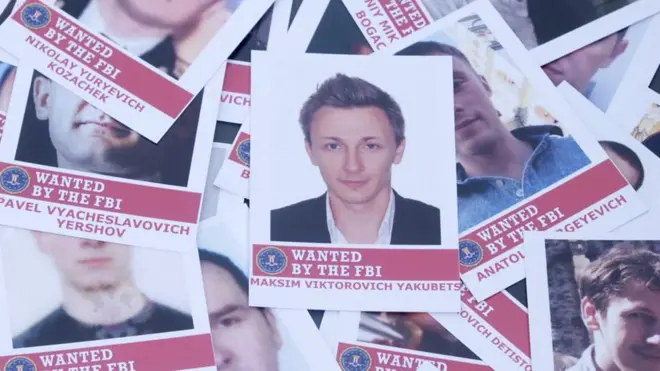 Lov na ruske „hakere milionere“