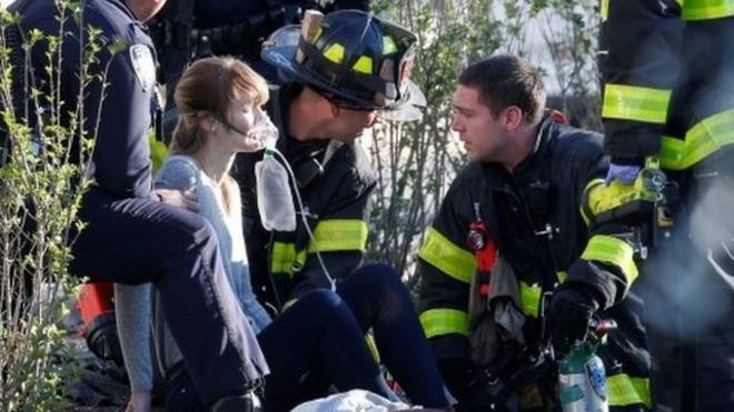 Una mujer herida en el lugar del atropello múltiple ocurrido en Manhattan.