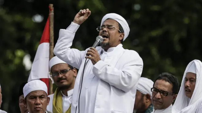 Rizieq Shihab mengklaim berbagai laporan terhadap dirinya menimbulkan kesan adanya "kriminalisasi ulama".