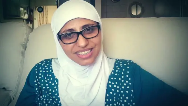 Dareen Tatour menegaskan pihak berwenang Israel keliru saat menerjemahkan dan menafsirikan puisinya.