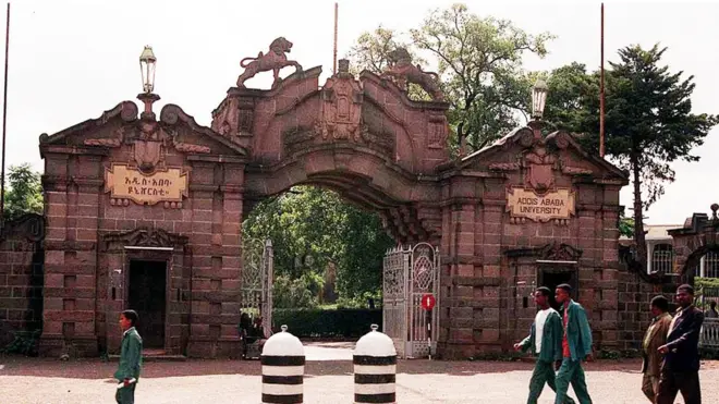 ዩኒቨርሲቲ ኣዲስ ኣበባ